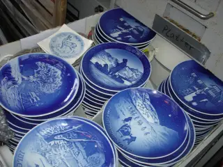 Juleplatter R/C. og B/G. samt Morsdag. 