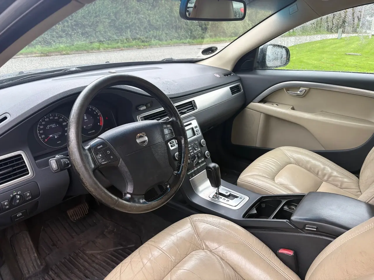 Billede 5 - Volvo V70 2,5 T Momentum aut.