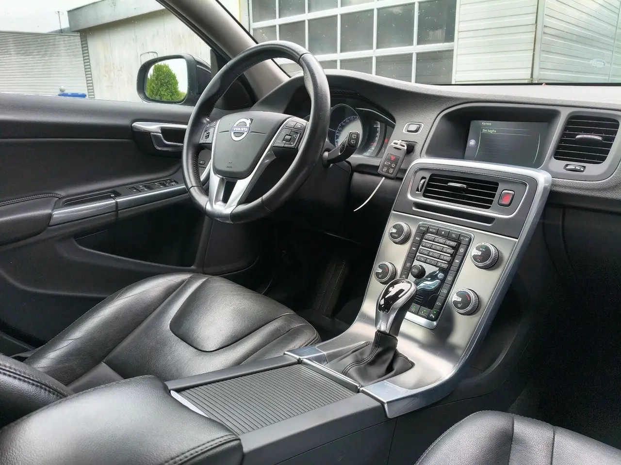 Billede 4 - Volvo V60 2,0 D3 Momentum 150HK Stc 6g Aut.