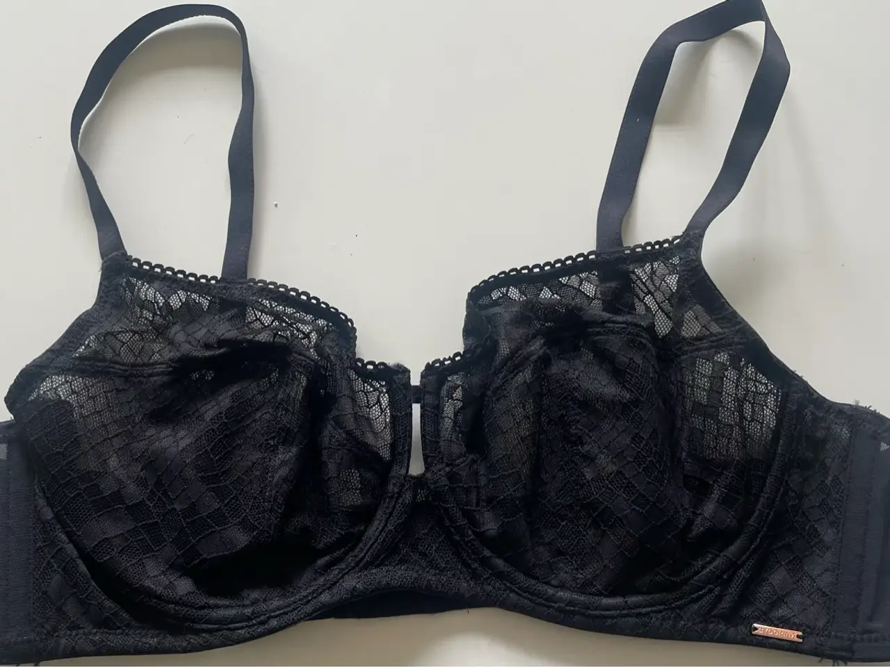 Billede 1 - Smuk sort blonde-bh fra Dorina Str. 85C