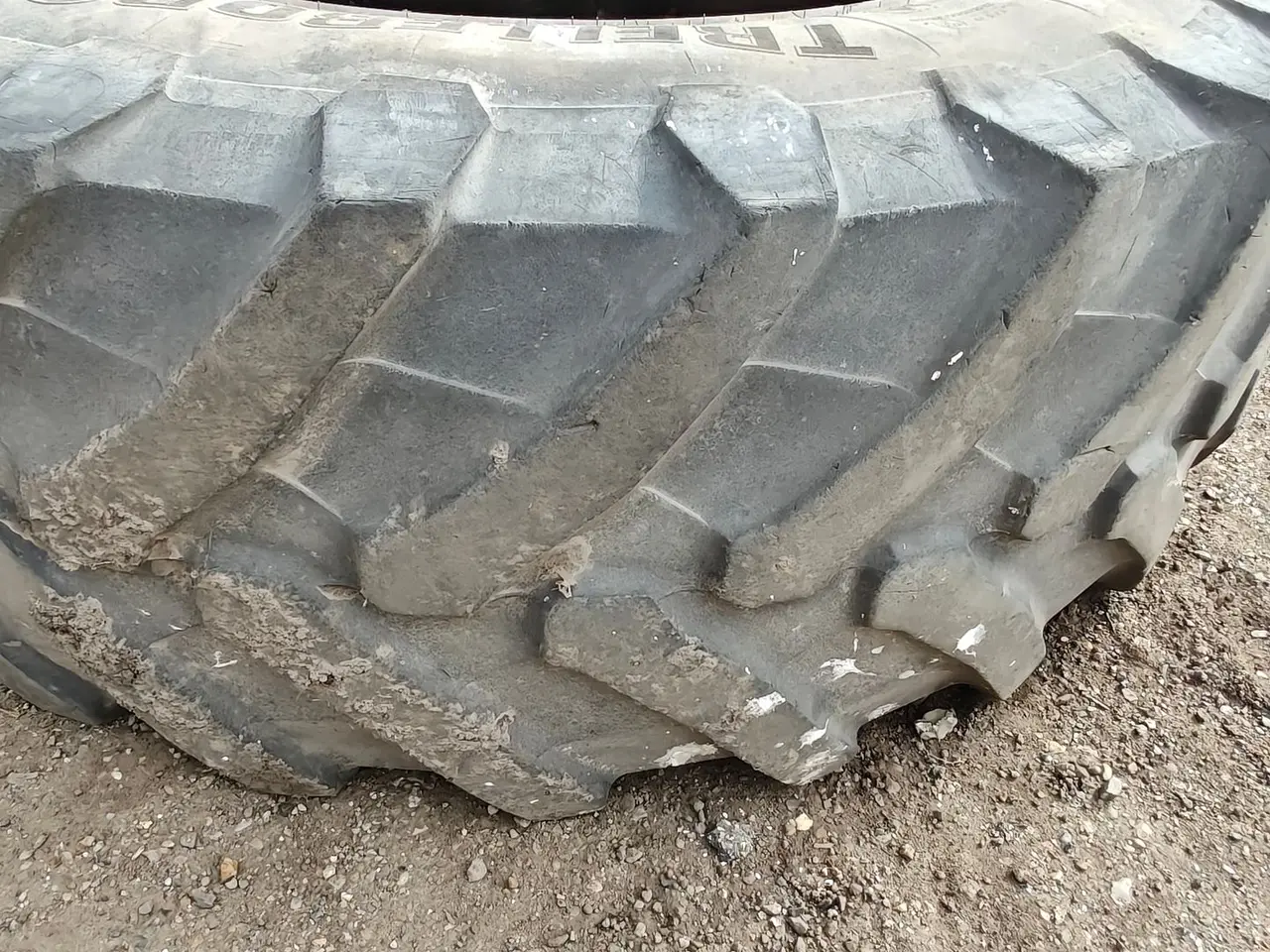 Billede 4 - Trelleborg 710/75R42 XXX