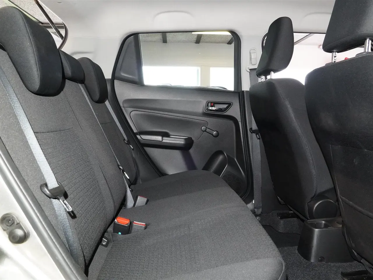 Billede 10 - Suzuki Swift 1,2 Dualjet Action Xtra AEB 90HK 5d