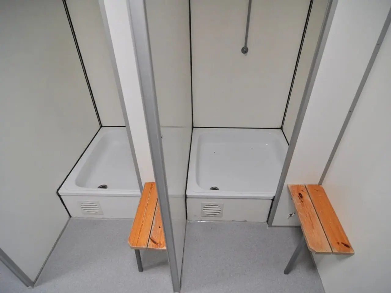 Billede 8 - Badvogn 2x4 med oliefyr
