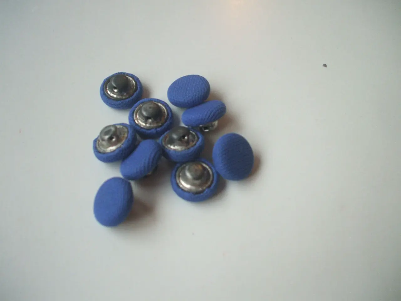 Billede 3 - Knapper (20 billeder)