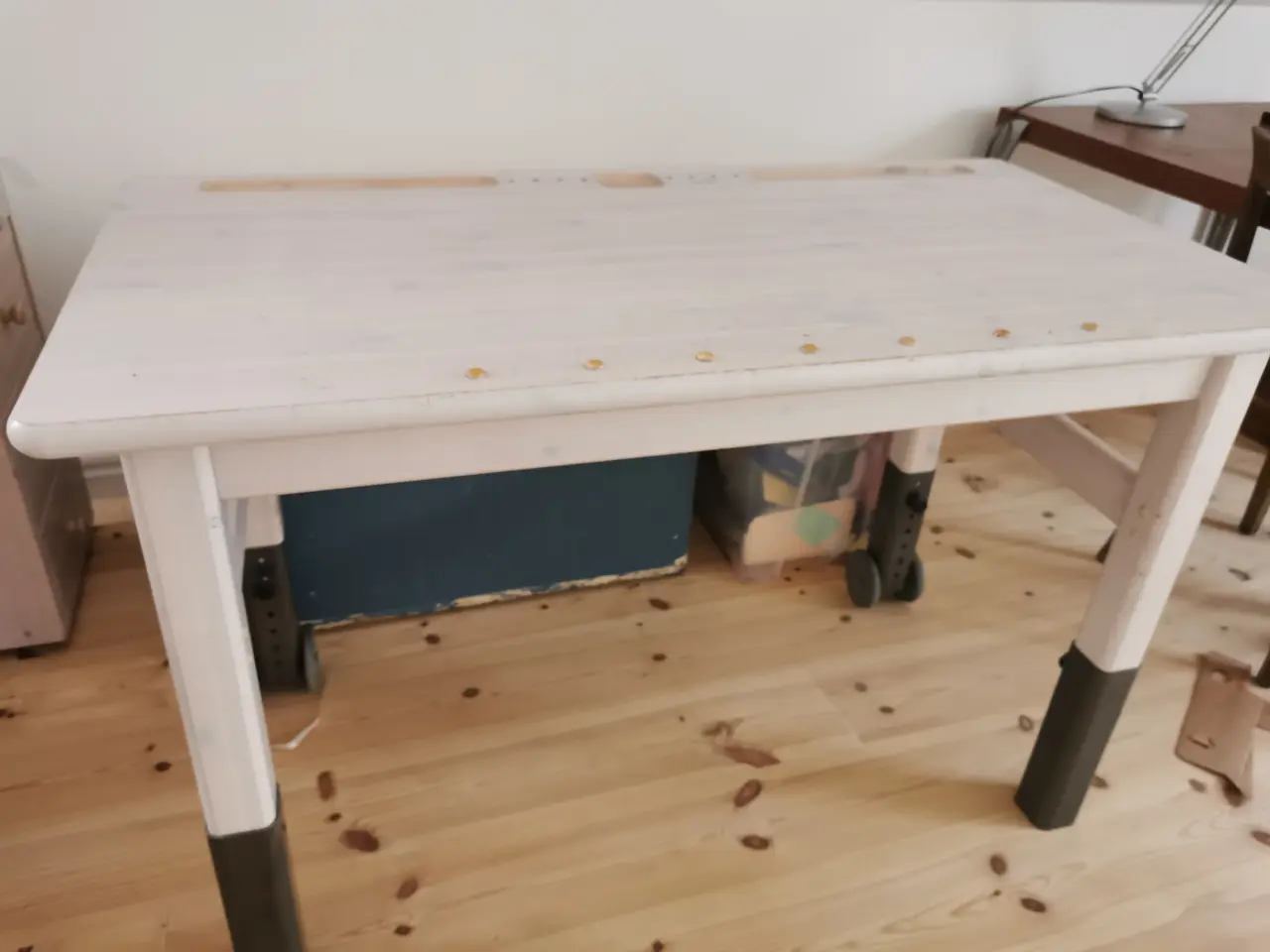 Billede 1 - Skrivebord