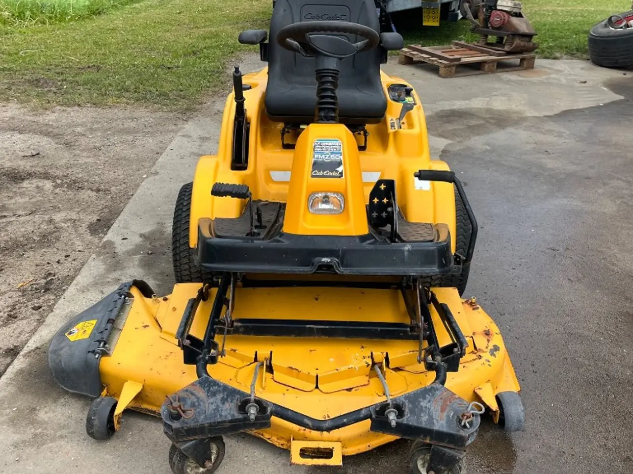 Billede 2 - Club Cadet FMZ50 Plænetraktor