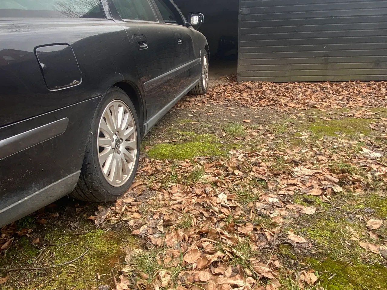 Billede 9 - Volvo 17” alu med sommerdæk 