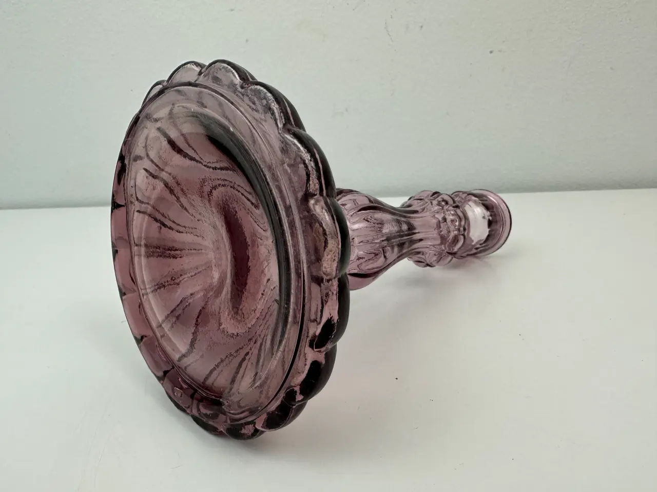 Billede 9 - Ældre vase i glas