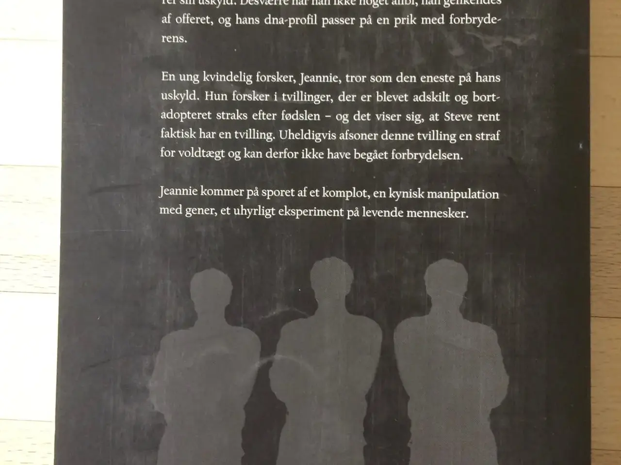 Billede 2 - Den tredje tvilling, Ken Follett