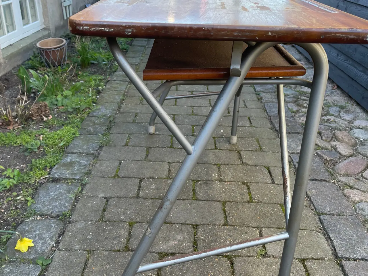 Billede 5 - Skolebord,