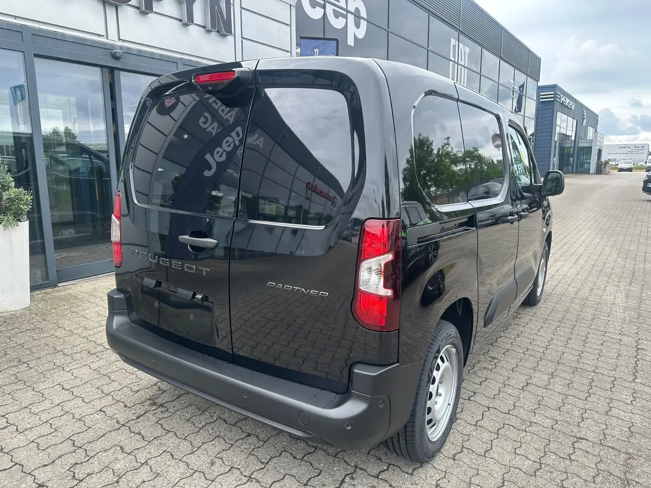 Billede 6 - Peugeot Partner 1,5 BlueHDi 130 L1V1 Plus EAT8 Van
