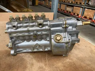 Bosch Brændstofpumpe ( Deutz )