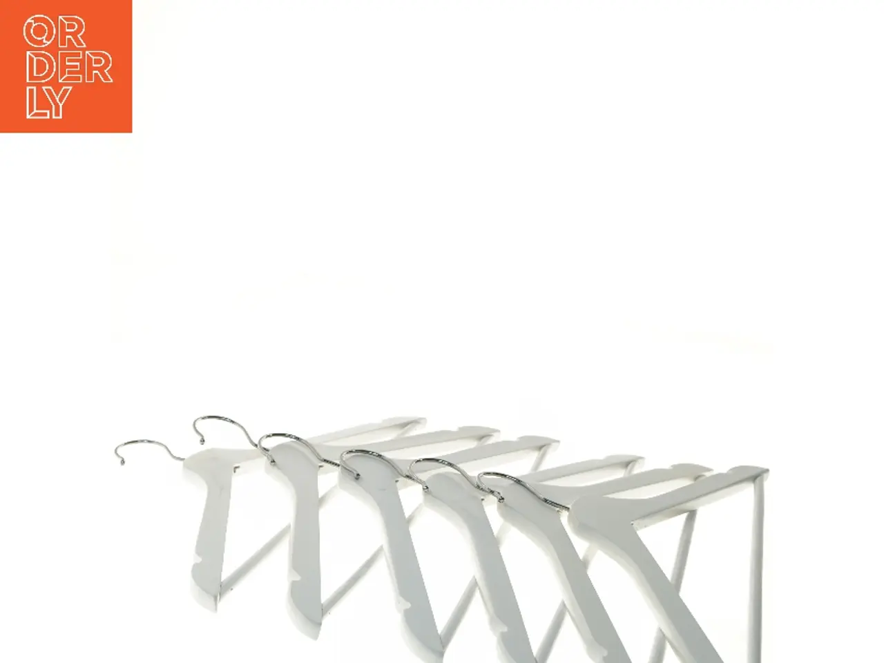 Billede 2 - 6 hvide træbøjler (str. 6 styk, 43x22 cm)