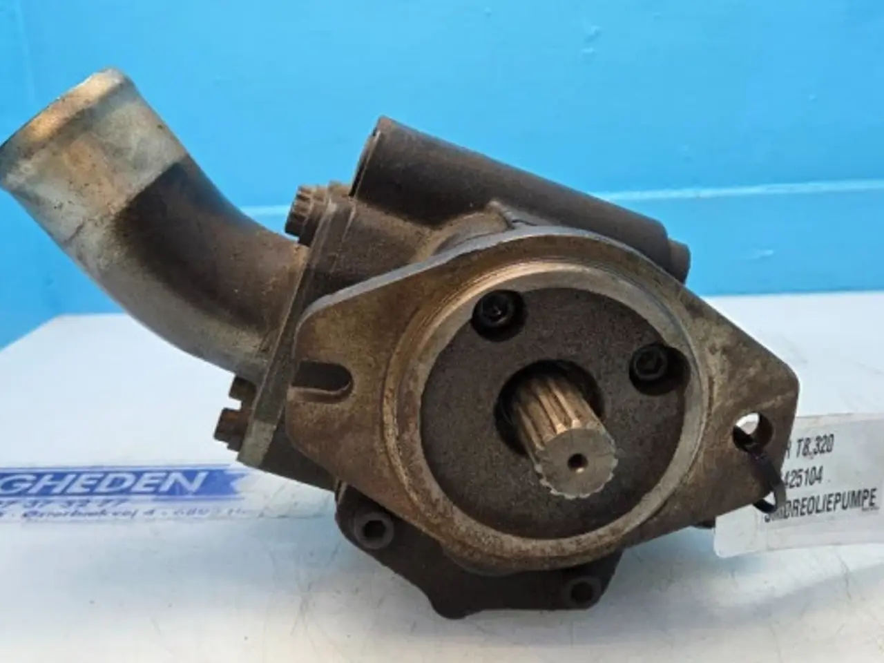 Billede 7 - New Holland T8.320 Smøreoliepumpe 84425104