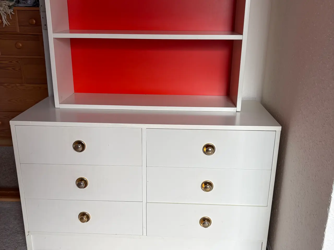 Billede 2 - Samlet hylde hvis/ orange og kommode
