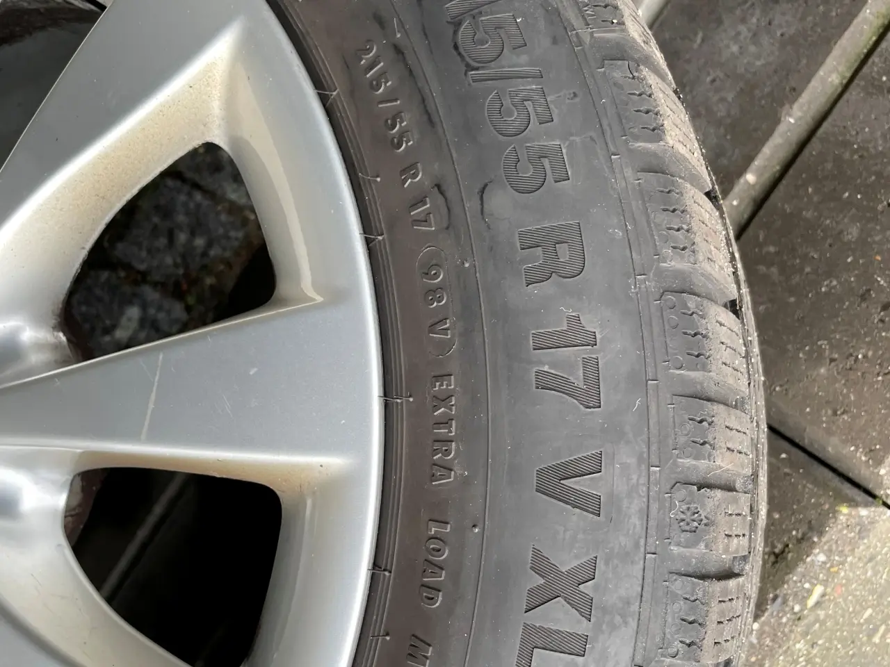 Billede 3 - Originale Audi A6 alu fælge med vinterdæk.