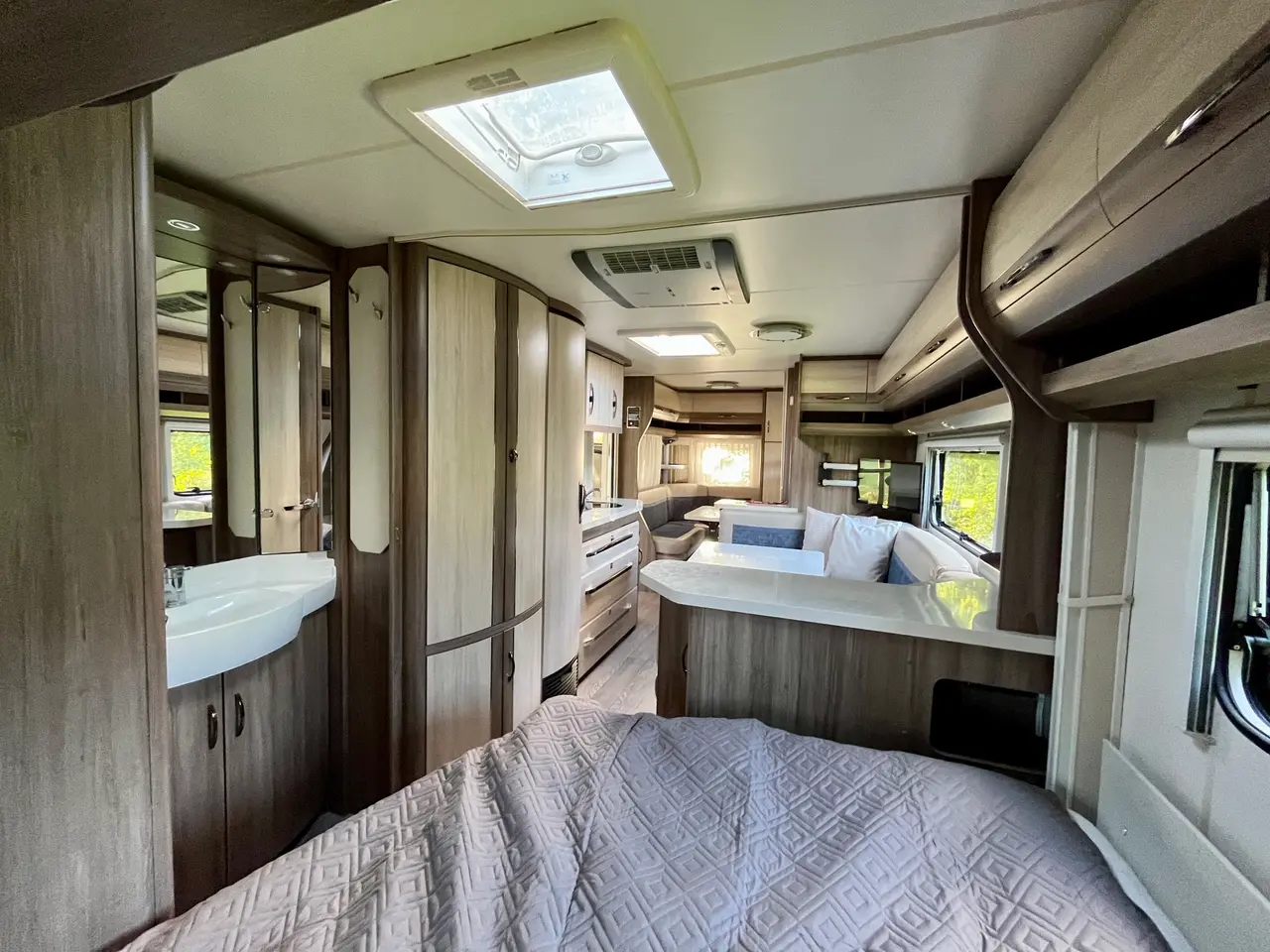 Billede 13 - Hobby 650 KMFe De Luxe 2016 – Alde – Truma AC