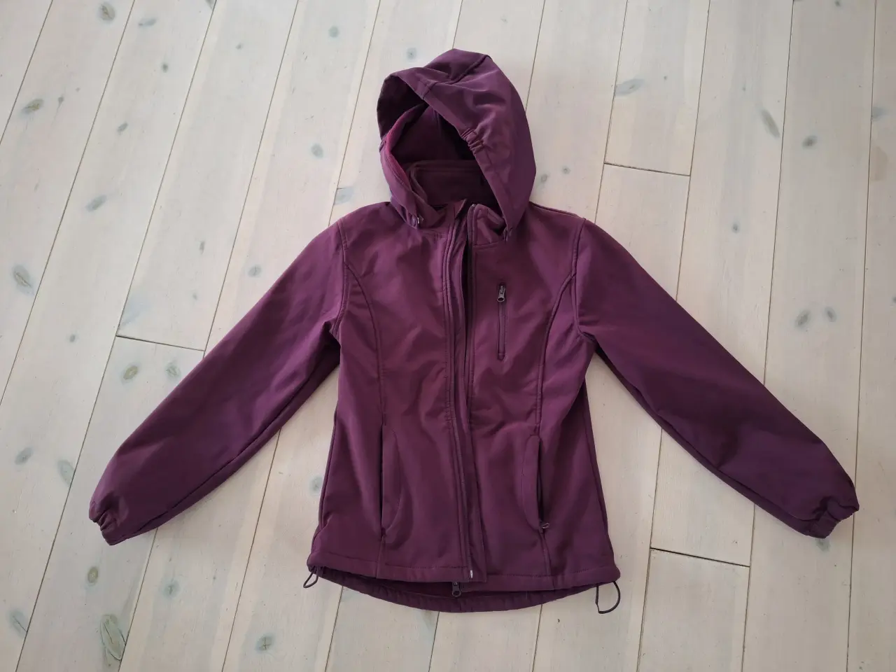Billede 1 - Softshell jakke, str. 152