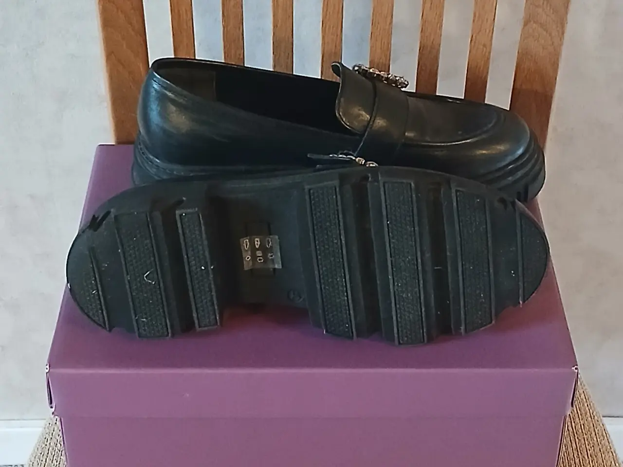 Billede 4 - Sorte Loafers str 40