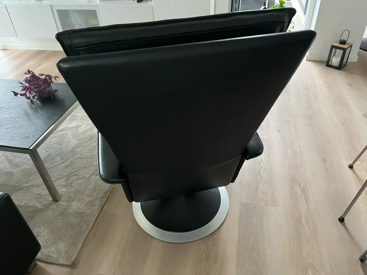 Billede 9 - Eksklusiv Berg Furniture Ceto/Alto i sort læder.
