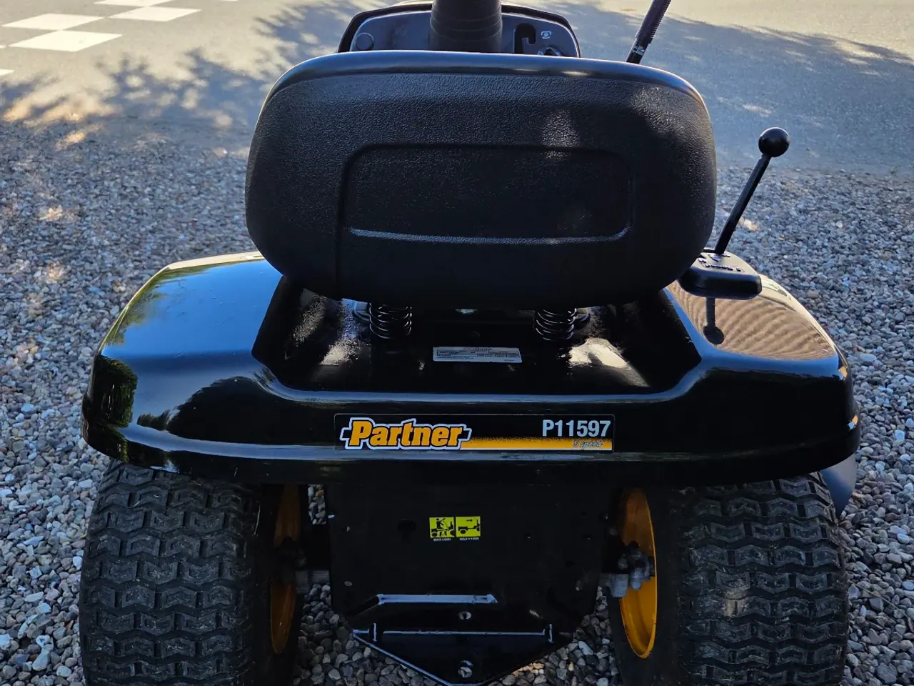 Billede 4 - Havetraktor Partner P11597 11.5 HK 2009