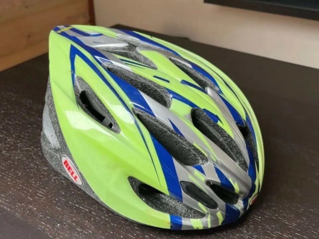 Billede 1 - Bell cykelhjelm