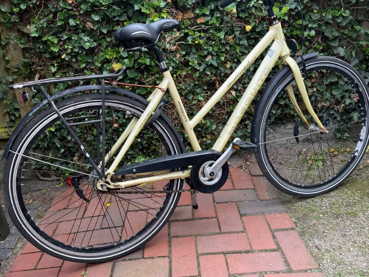 Billede 2 - Pige cykel som er ok