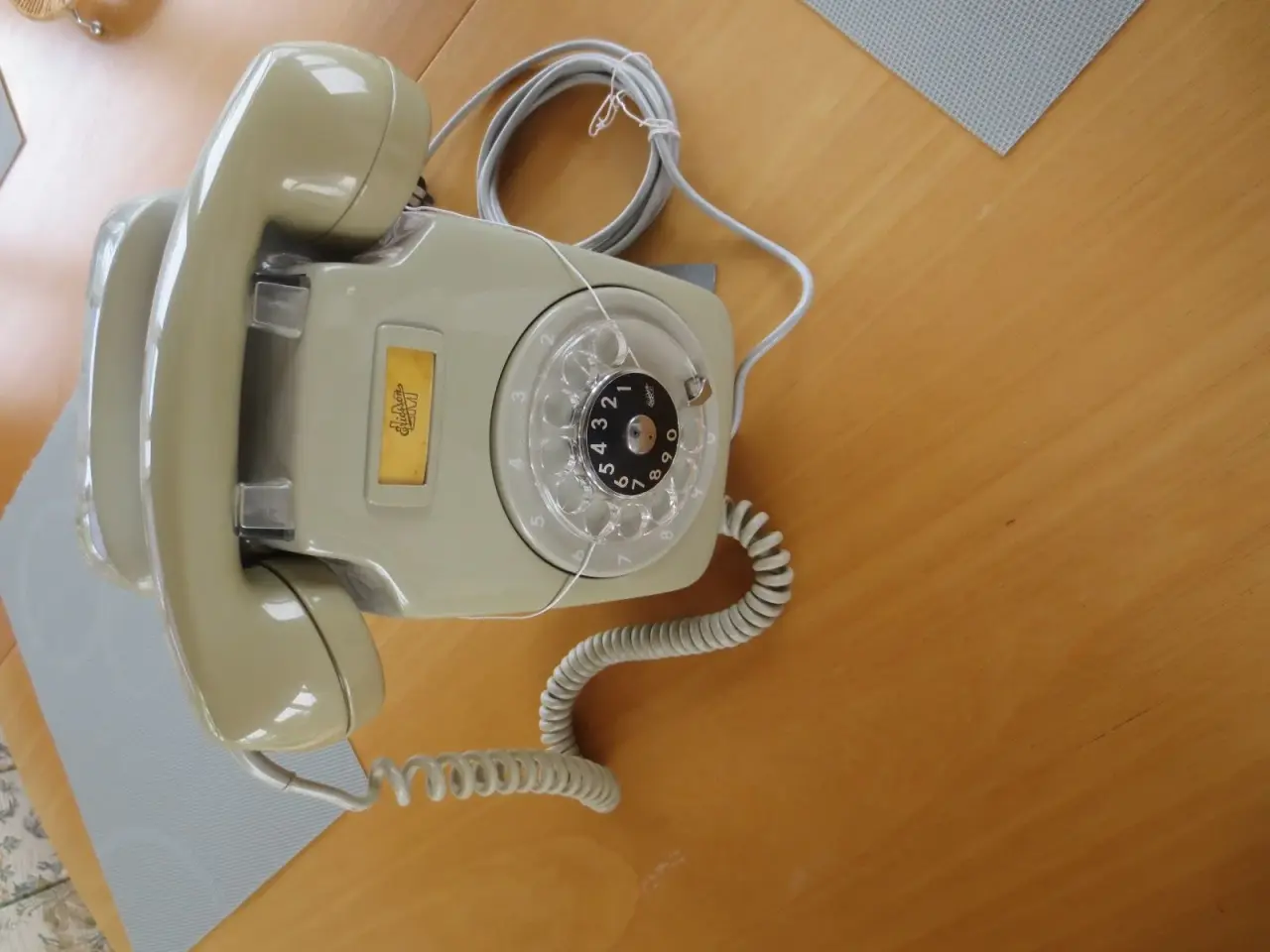 Billede 4 - Gamle telefoner
