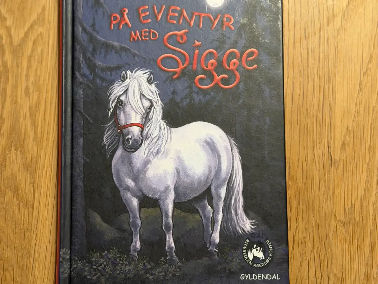 Billede 7 - Fine Sigge bøger har 9 stk.
