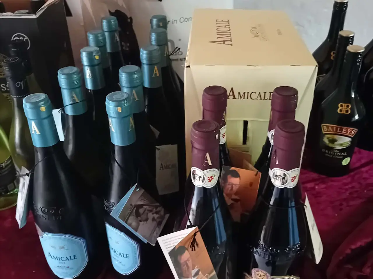 Billede 1 - Vin m.m. sælges