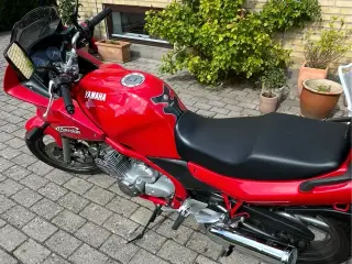 Hysterisk velholdt Yamaha XJ 600