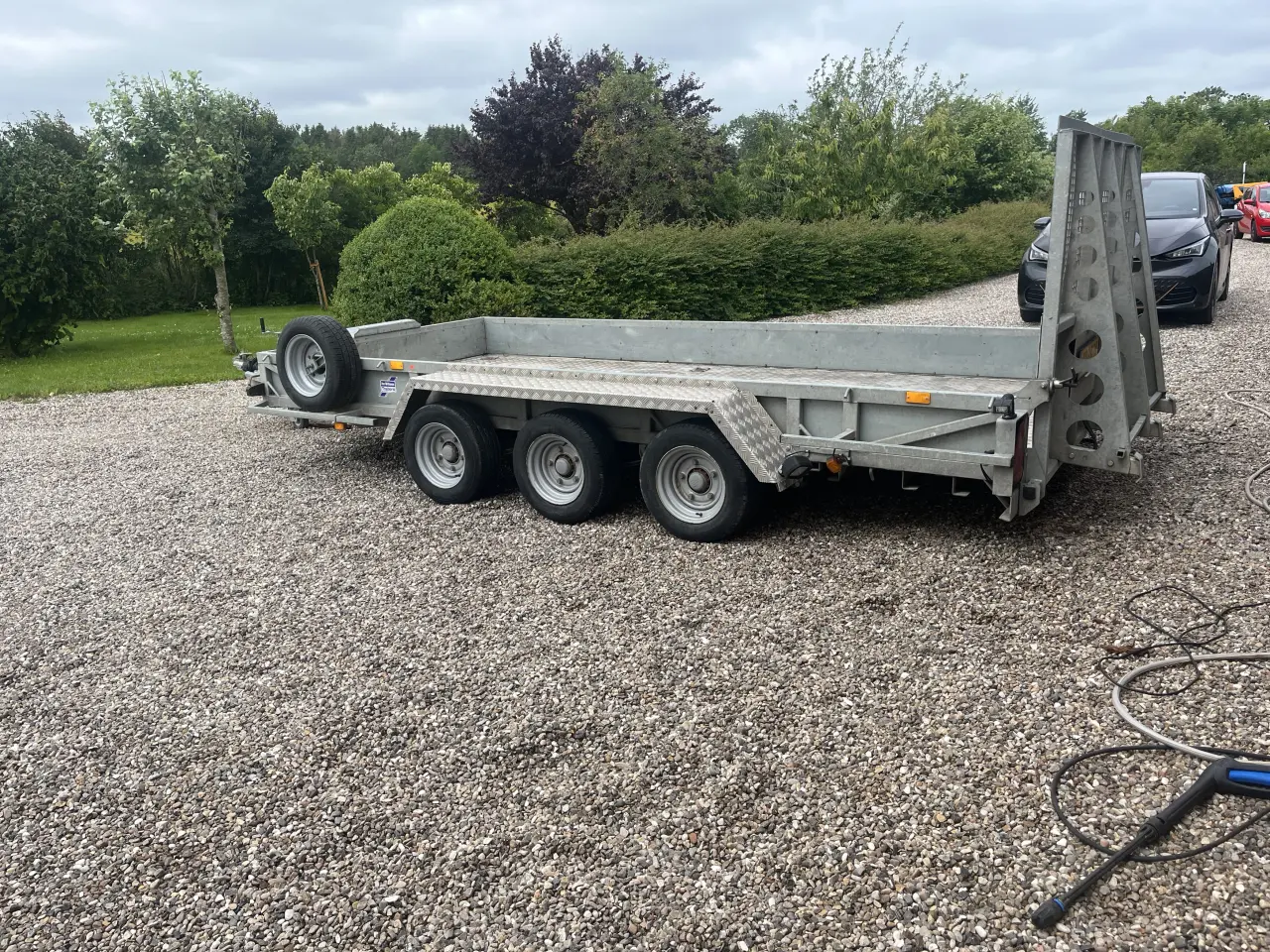 Billede 3 - Maskintrailer og universaltrailer udlejes