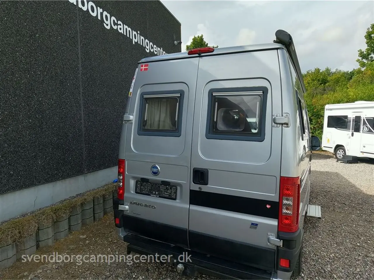 Billede 3 - 2005 - Trigano Eurocamper Version 02 Salg til CVR nr. grundet alder