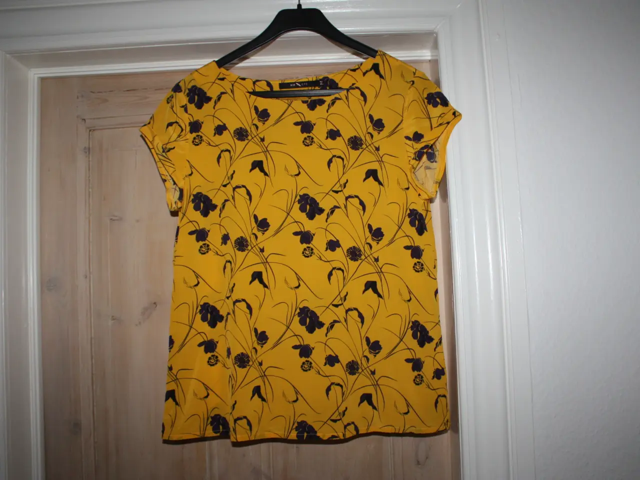 Billede 1 - Silke bluse BTF CPH str. M 100% silk