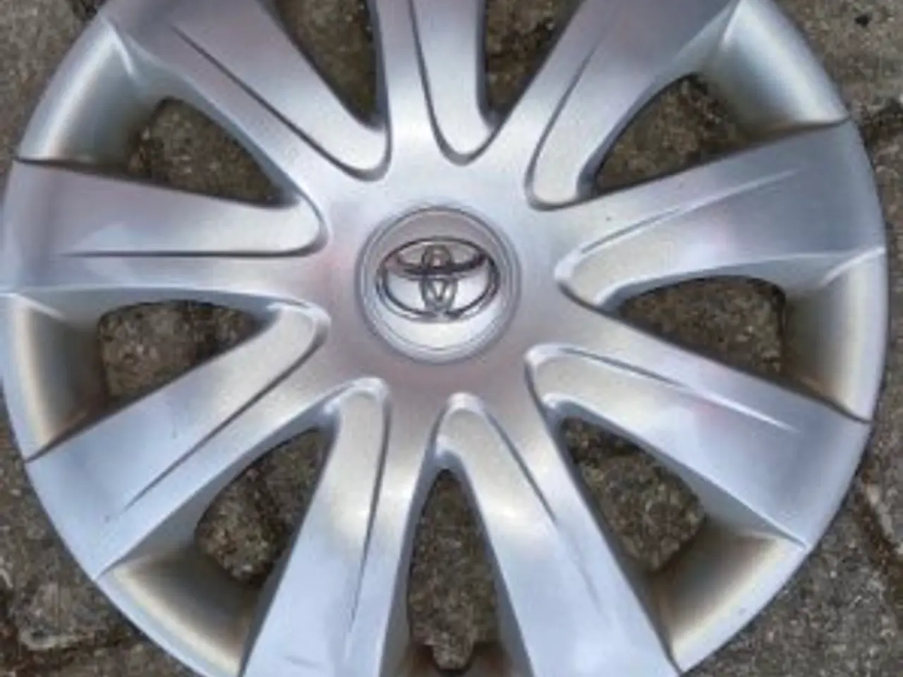 Billede 2 - Originale Toyota fælge med vinterdæk