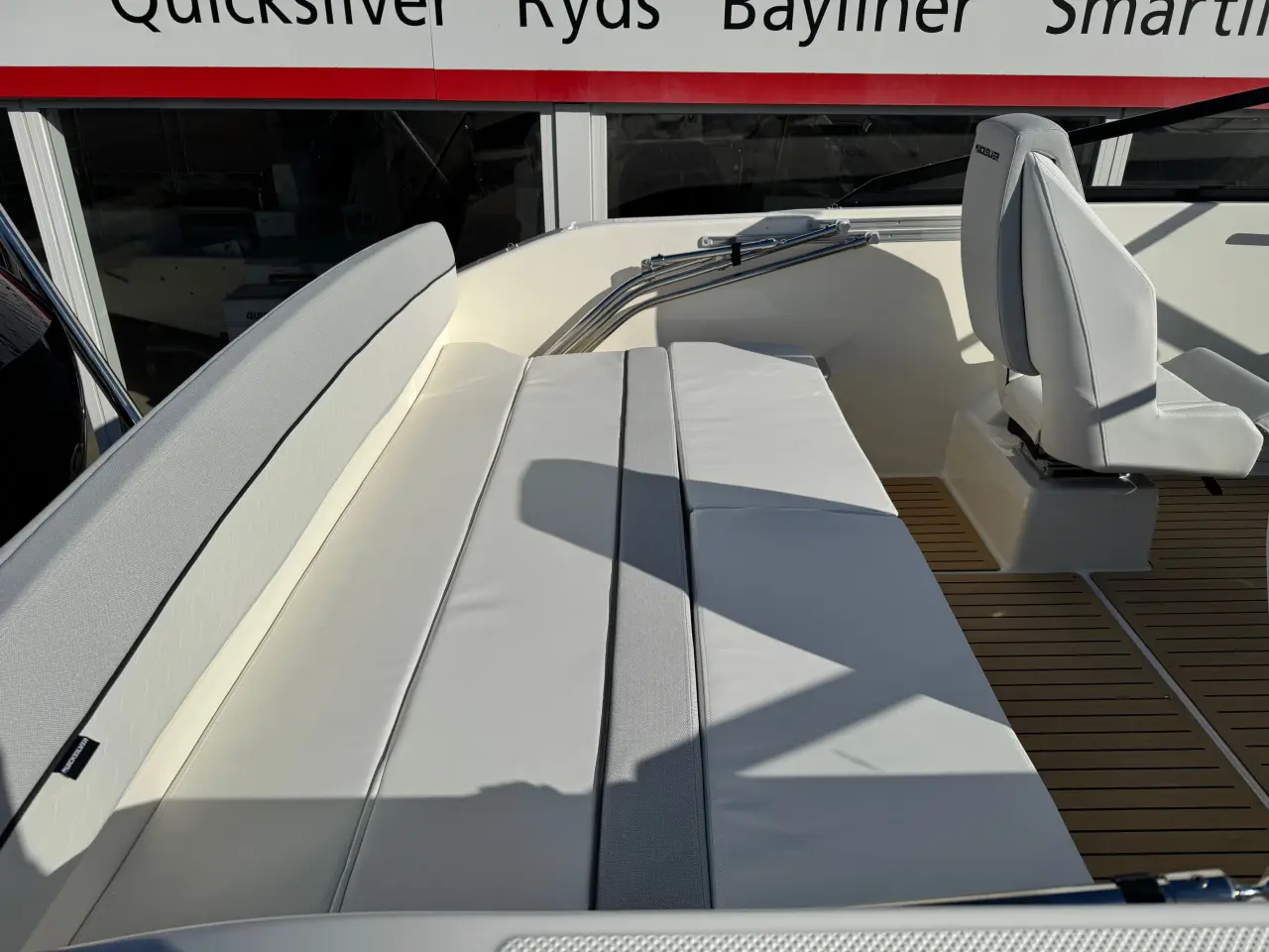 Billede 11 - Quicksilver Activ 605 Cruiser med F150 Mercury-EFI 3,0L XL CF  4 takt Exclusive Jubilæumsmodel