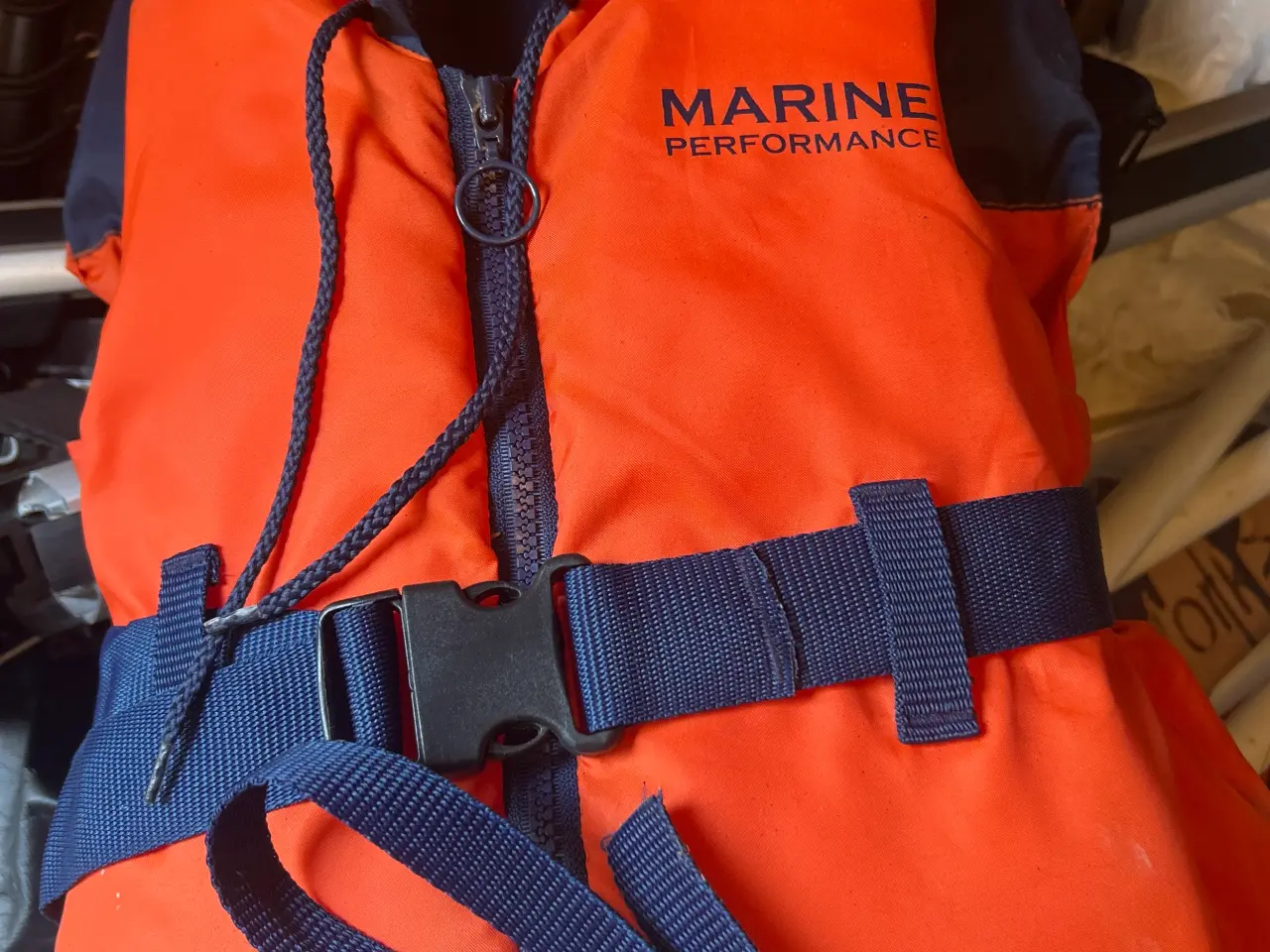 Billede 1 - Redningsvest 30-40 kg