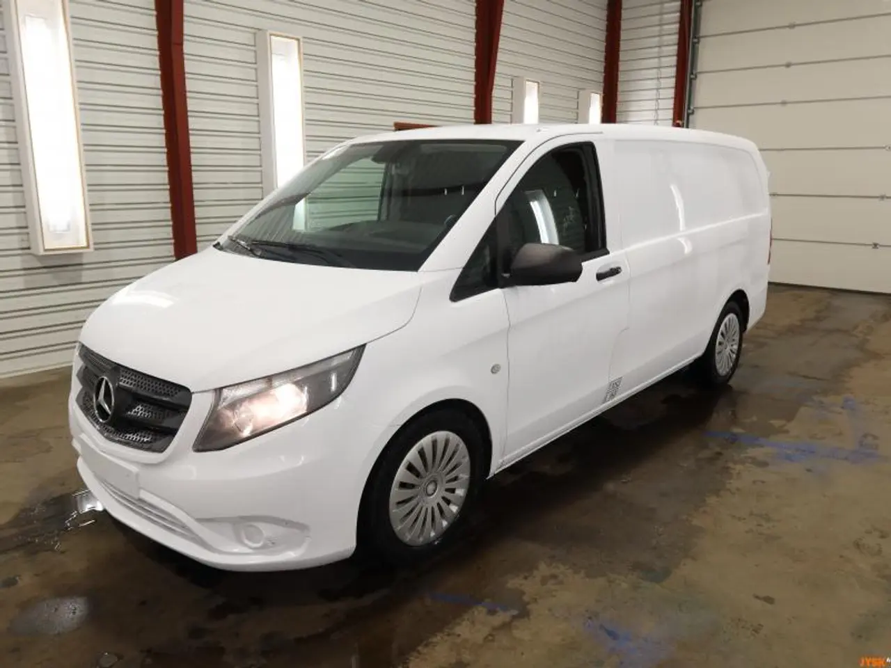 Billede 1 - Varebil MERCEDES