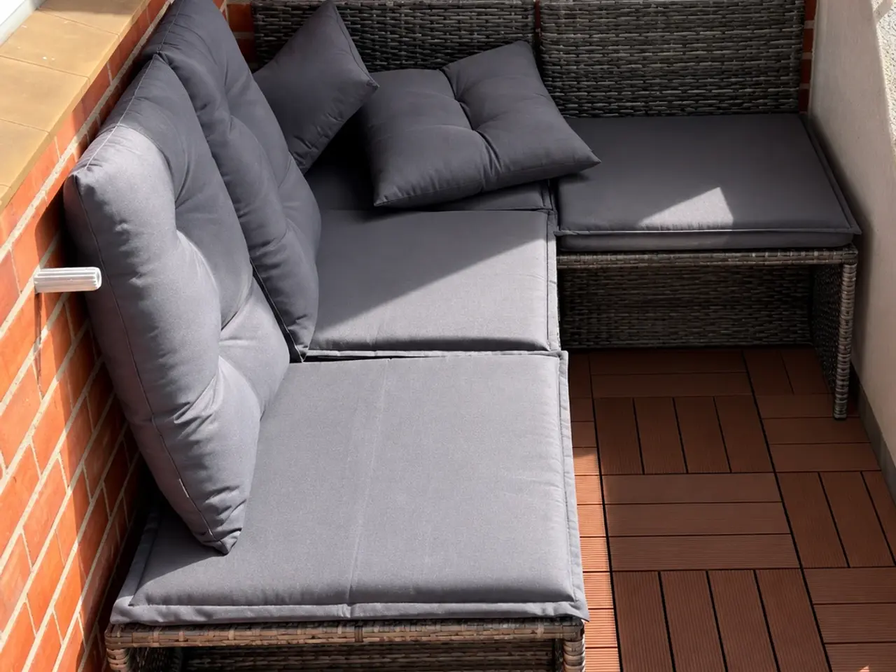 Billede 1 - Fleksibelt loungesæt i polyrattan