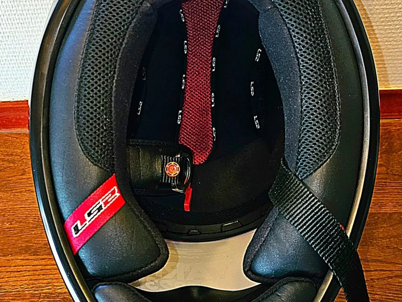 Billede 5 - NY LS2 ARROW CARBON