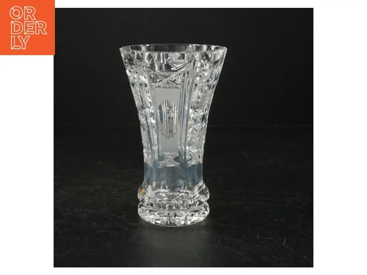 Billede 1 - Krystalglas vase (str. 16 cm)