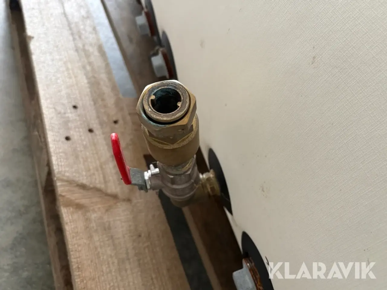 Billede 7 - Varmtvandsbeholder Regulus R0BC-200 isoleret