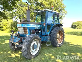 Traktor Ford 7710 4x4