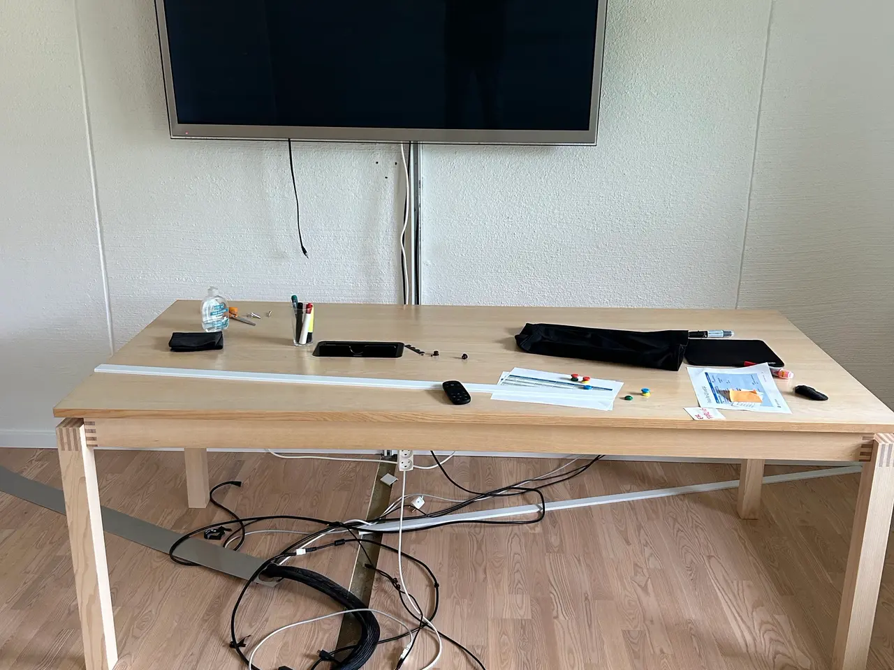Billede 1 - 65” Vægmonteret SMART TV, 14 dages returret.