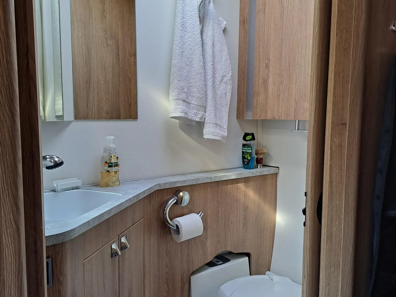Billede 9 - Campingvogn Kabe 470 XL/KS vintervogn.