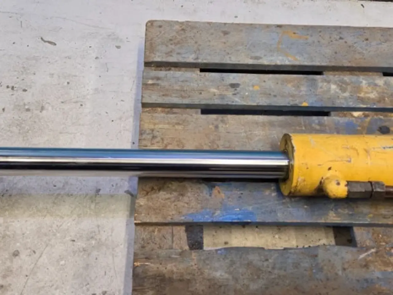Billede 3 - Ford 675D Cylinder F1NNB577CA