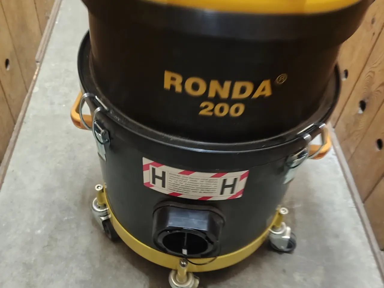 Billede 1 - RONDA 200H Power H-klasse industristøvsuger – UDLE