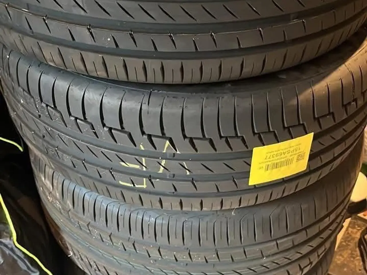 Billede 1 - 4 helt ubrugte Continental Premium Contact 6