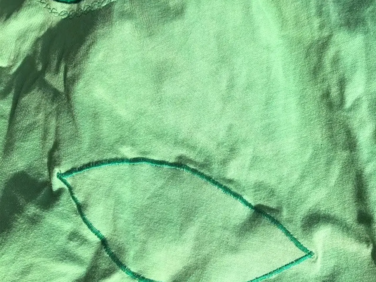 Billede 9 - GRØN T-SHIRT - unika med applikation