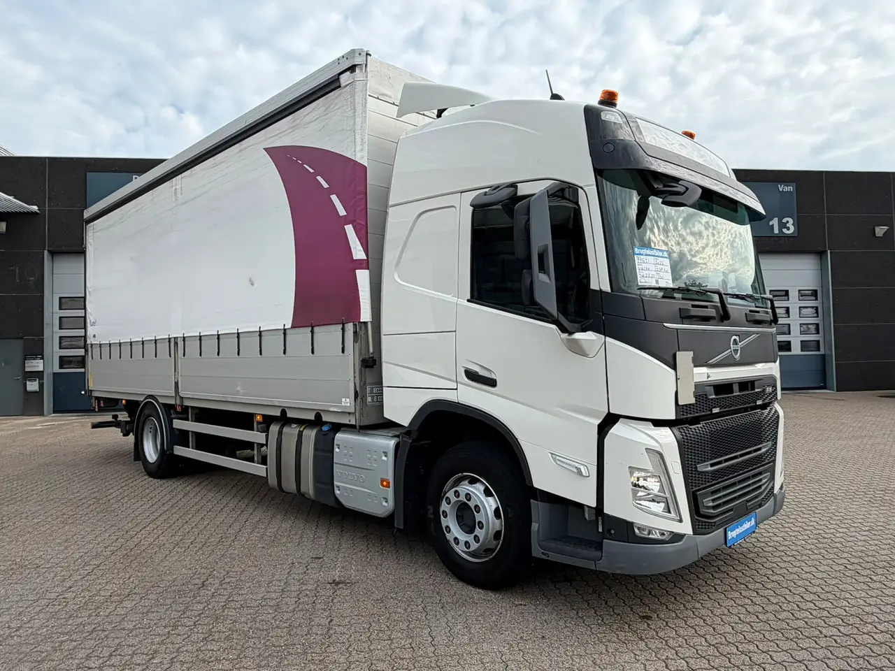 Billede 2 - Volvo FM330 4X2, Presenning